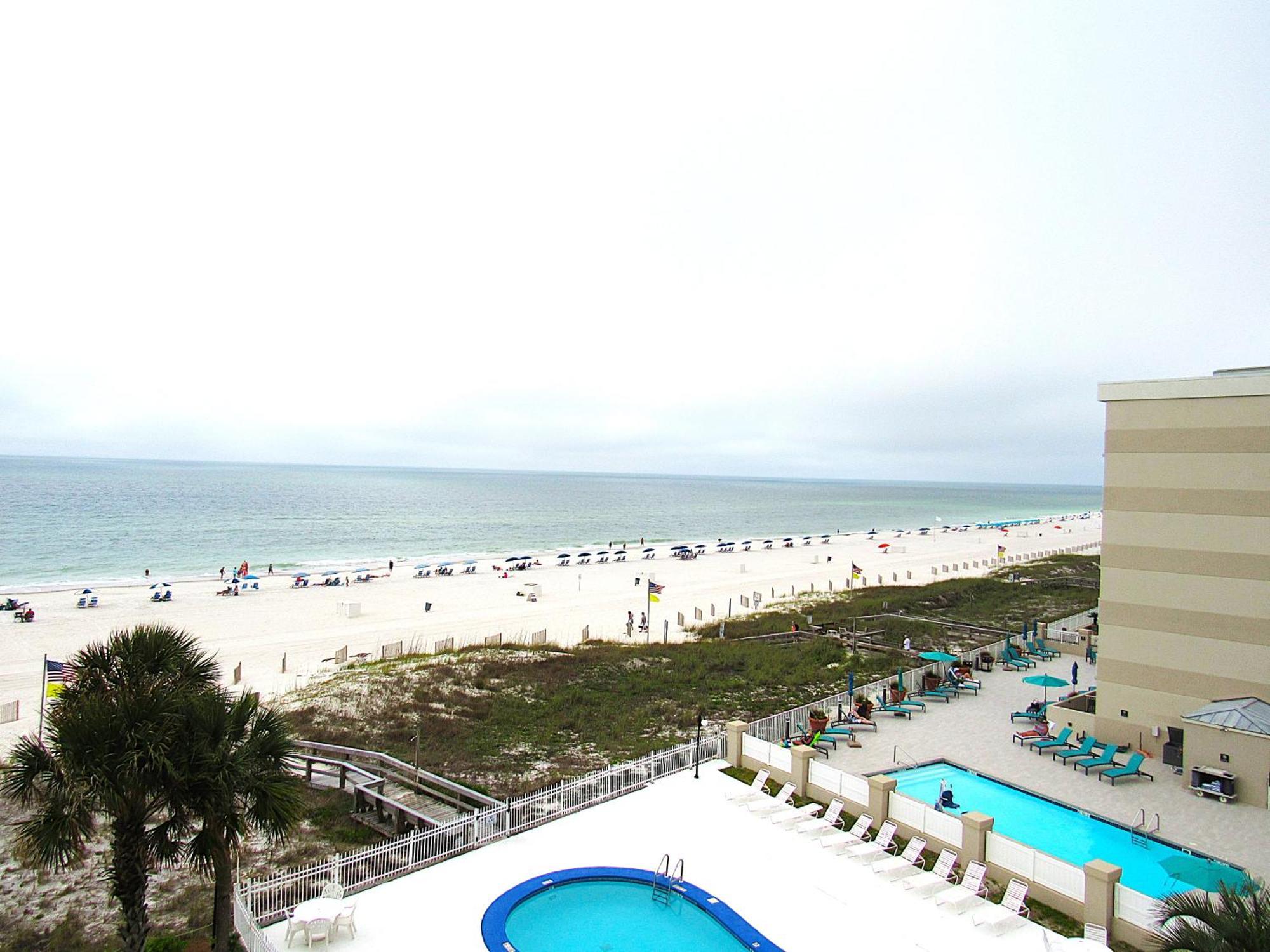 Breakers 2 Bedrooms 2 Baths *
